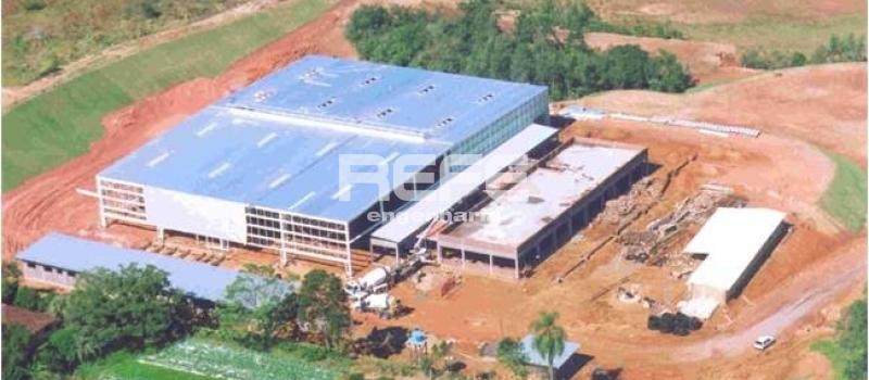 Vista aérea durante a construção