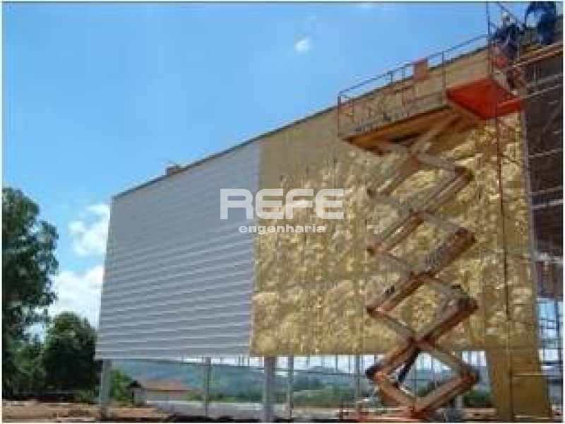 Fechamento lateral isolante térmico