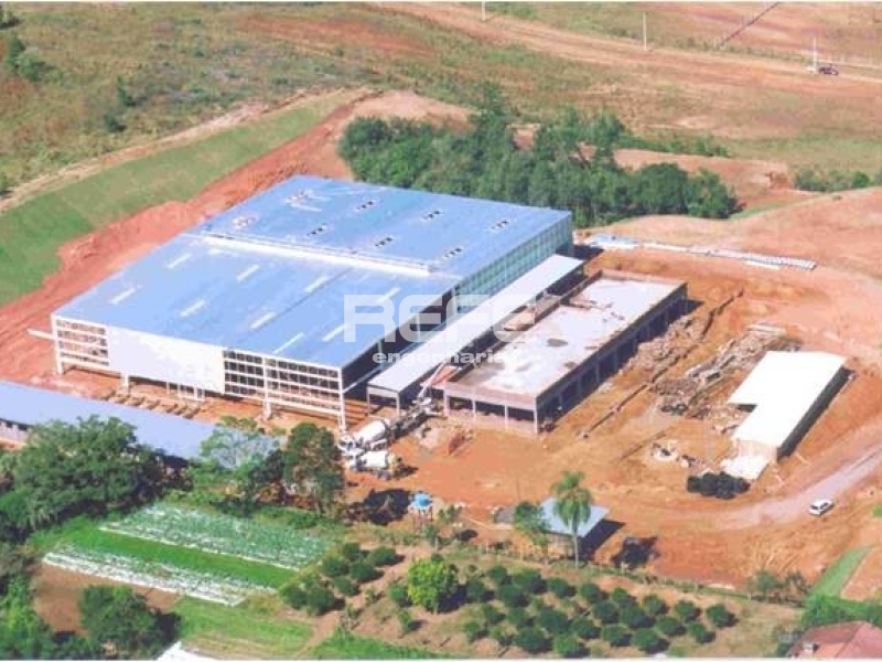 Vista aérea durante a construção